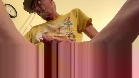 Snapshot of palerider269 chatting on December 30, 2024, 12:43 am palerider269 online show from December 30, 2024, 12:43 am