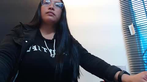 Snapshot of palmer_morris chatting on December 4, 2025, 9:34 pm Natalia online show from December 4, 2025, 9:34 pm