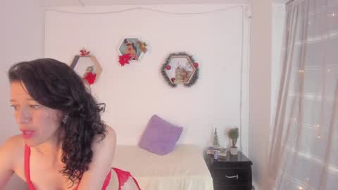 Paloma  online show from December 15, 2024, 12:07 am