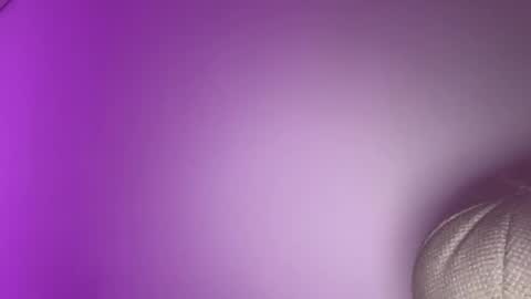 pamela_milleer online show from January 9, 2026, 11:17 pm