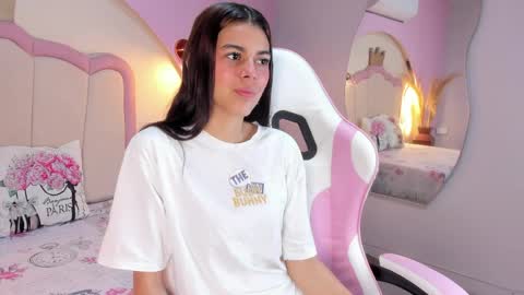 Princess Pamela  online show from April 6, 2026, 10:49 am