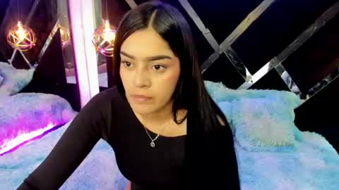 pamela_richardson online show from June 19, 2026, 7:39 pm