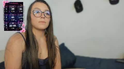 Snapshot of pamelaa_moon chatting on April 7, 2026, 6:19 pm Pamelaa moon online show from April 7, 2026, 6:19 pm