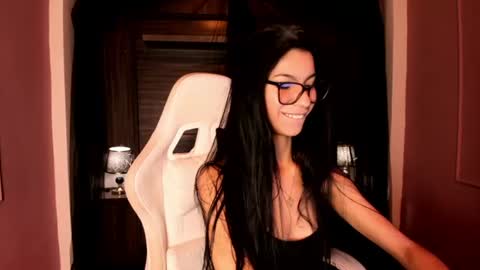 Snapshot of pamelaascott chatting on June 10, 2026, 4:12 am P A M online show from June 10, 2026, 4:12 am