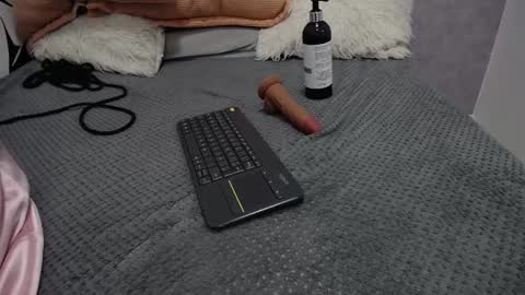 Pamela online show from February 25, 2025, 7:14 pm