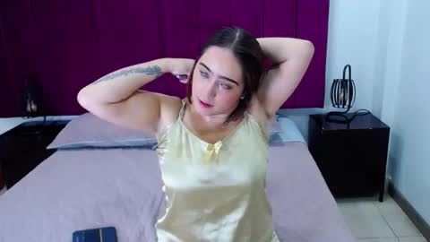 PamelaJohnsonn online show from October 22, 2025, 8:08 pm