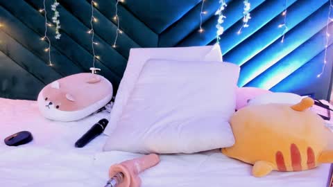 Pamela  online show from January 12, 2025, 9:08 am