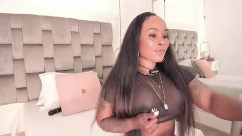 Snapshot of pamelamendez_ chatting on October 25, 2025, 3:58 am  Pamela  online show from October 25, 2025, 3:58 am