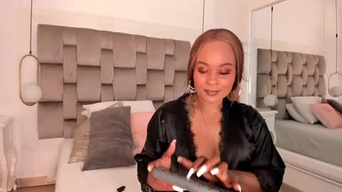  Pamela  online show from November 30, 2025, 3:54 am