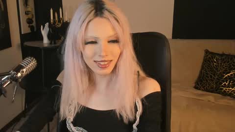 Pamelamy online show from December 19, 2024, 4:02 pm
