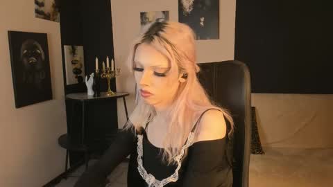 Pamelamy online show from December 20, 2024, 5:18 pm