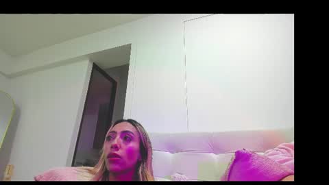 Snapshot of pamelareal92 chatting on June 10, 2026, 4:01 am pamela online show from June 10, 2026, 4:01 am