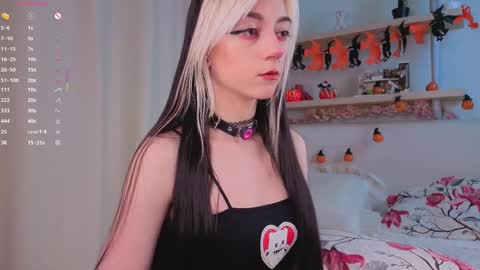 Diana online show from November 3, 2025, 3:02 pm