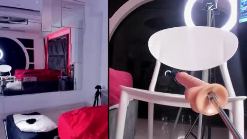 Snapshot of pamelawhiite_ chatting on October 22, 2025, 3:51 am Pamela online show from October 22, 2025, 3:51 am