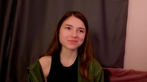 Snapshot of pamilarakestraw chatting on October 24, 2025, 7:43 pm daniella online show from October 24, 2025, 7:43 pm