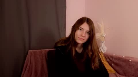 Snapshot of pamilarakestraw chatting on November 2, 2025, 7:38 pm daniella online show from November 2, 2025, 7:38 pm