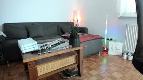 pampersandspanking online show from December 5, 2025, 10:57 am