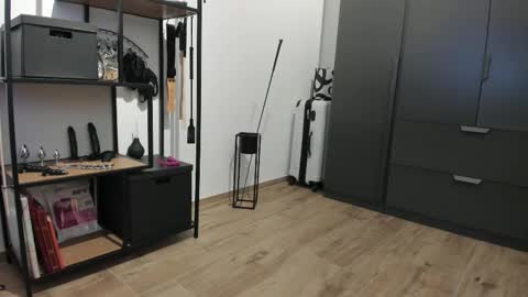 pampersandspanking online show from March 4, 2026, 10:16 pm