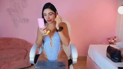 pamplemusa_ online show from March 19, 2026, 11:36 am