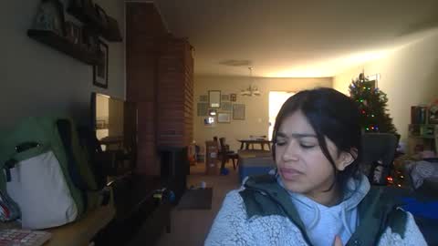 PancakePeachez online show from January 27, 2025, 7:35 pm