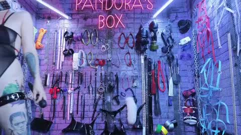 PandoraNez online show from December 9, 2024, 2:34 am