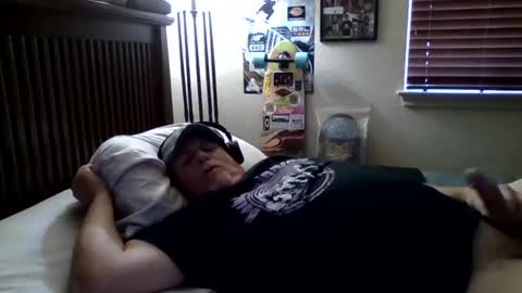 panos online show from November 5, 2025, 6:41 pm