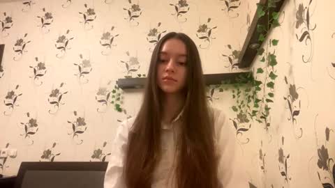 Snapshot of pantease_ chatting on September 17, 2025, 9:16 pm Kate online show from September 17, 2025, 9:16 pm