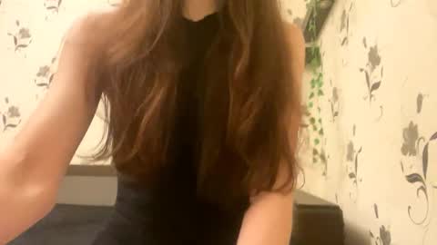 Snapshot of pantease_ chatting on October 29, 2025, 10:00 pm Kate online show from October 29, 2025, 10:00 pm