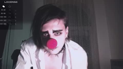 Snapshot of panther_cap chatting on October 4, 2025, 12:52 am In bio online show from October 4, 2025, 12:52 am