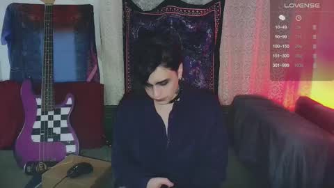 In bio online show from November 29, 2025, 12:24 am