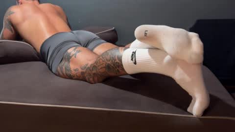 Snapshot of panther_style chatting on September 26, 2025, 1:15 pm Oleg online show from September 26, 2025, 1:15 pm