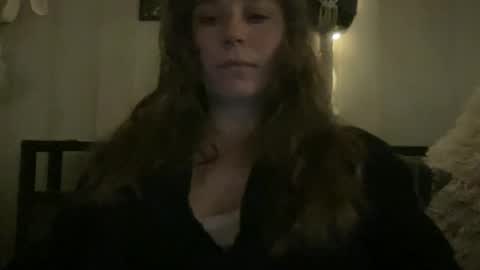 Snapshot of pantiesofthefae chatting on May 11, 2026, 9:37 am Pantiesofthefae online show from May 11, 2026, 9:37 am