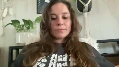 Snapshot of pantiesofthefae chatting on May 12, 2026, 9:45 pm Pantiesofthefae online show from May 12, 2026, 9:45 pm