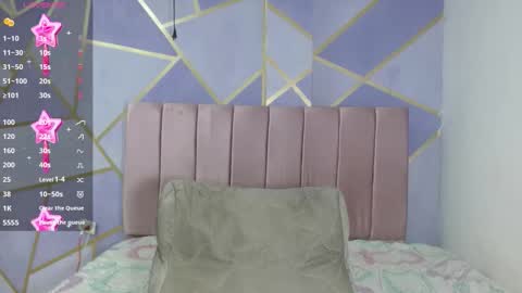 Paola Stone online show from December 17, 2025, 1:11 am