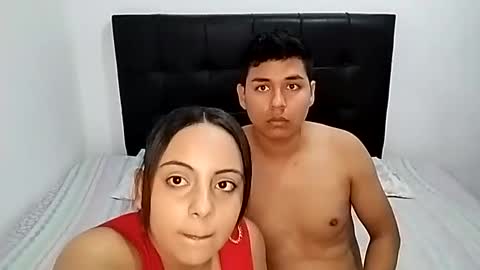 Paola 23 and Andres 25 online show from February 12, 2025, 3:29 am