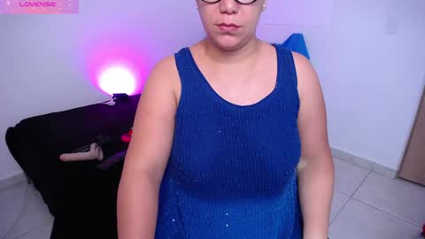 paola online show from January 26, 2025, 10:34 am