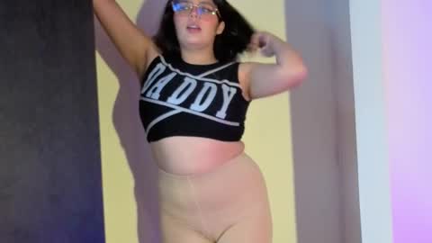 Paola Lyon online show from February 13, 2026, 7:54 pm