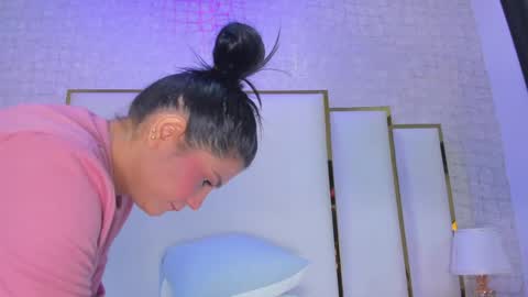 Snapshot of paolaa_rodriguez chatting on April 2, 2026, 9:29 am Paola online show from April 2, 2026, 9:29 am