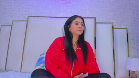 Snapshot of paolaa_rodriguez chatting on April 6, 2026, 12:28 pm Paola online show from April 6, 2026, 12:28 pm