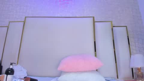 Snapshot of paolaa_rodriguez chatting on April 28, 2026, 11:48 am Paola online show from April 28, 2026, 11:48 am