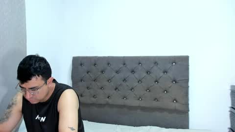 Snapshot of paolaanddaniel chatting on May 21, 2026, 11:28 am paolaanddaniel online show from May 21, 2026, 11:28 am