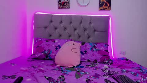 Snapshot of paolabigboobs_ chatting on December 5, 2024, 12:41 am paola online show from December 5, 2024, 12:41 am