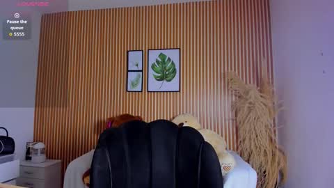 Snapshot of paolabigboobs_ chatting on November 14, 2025, 12:42 am paola online show from November 14, 2025, 12:42 am