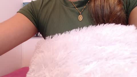 Paola online show from May 12, 2026, 11:18 am