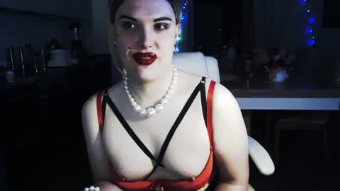 Sarina Williams online show from December 11, 2024, 12:12 am
