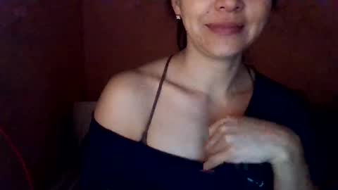 paolamz10 online show from March 14, 2026, 4:18 am