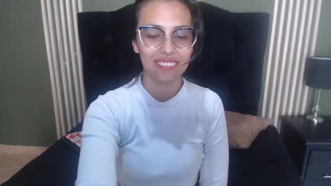 Paola Turner online show from December 7, 2024, 6:04 pm