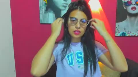 Paola Turner online show from December 8, 2024, 9:24 am