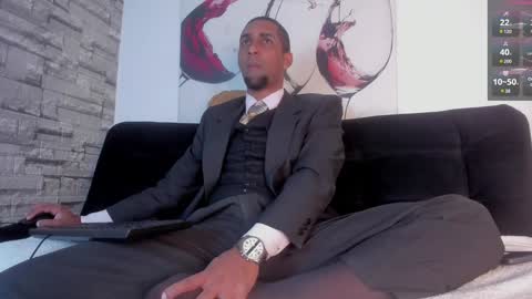 Snapshot of paolo_johnson chatting on January 27, 2025, 3:37 am Paolo online show from January 27, 2025, 3:37 am