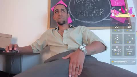 Snapshot of paolo_johnson chatting on February 25, 2025, 3:16 pm Paolo online show from February 25, 2025, 3:16 pm